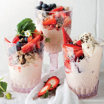 White chocolate mousse with fresh summer berries