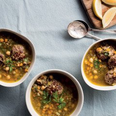 Lentil soup with chickpeas and lamb meatballs