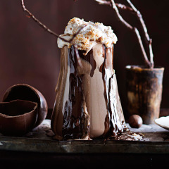 Toasted coconut marshmallow hot chocolate