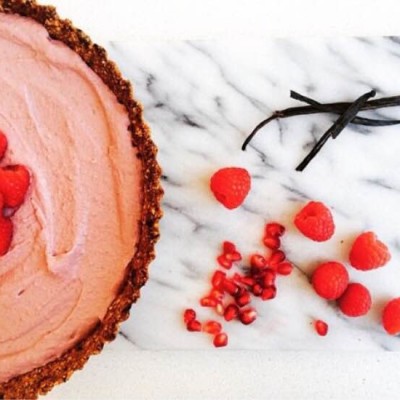 Healthy raspberry-and-pomegranate tart