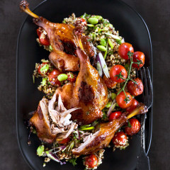 Asian duck with bulgur wheat and red quinoa salad