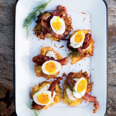 Bacon-and-egg potato rostis