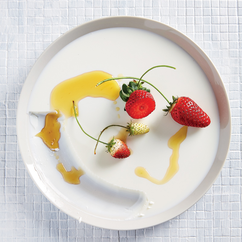 Strawberries and lactose-free cream | Woolworths TASTE