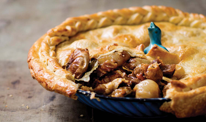 Beef-and-beer-pie-with-slow-roasted-cipollini-onions