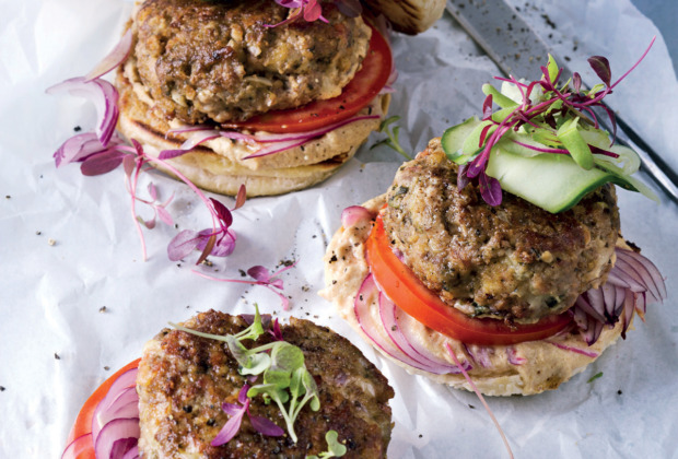10 beef burger recipes to sink your teeth into | Woolworths TASTE