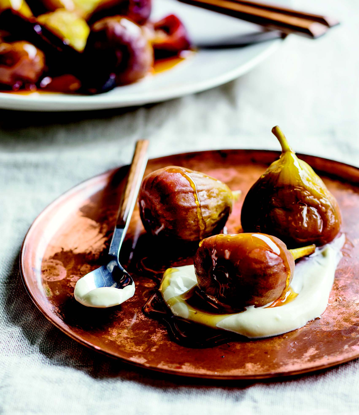 Honeyed figs with sour cream Woolworths TASTE