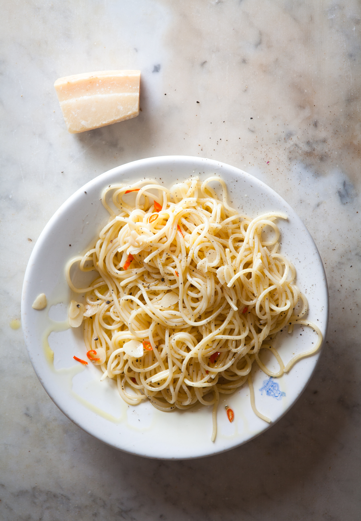 Spaghetti aglio e olio  Woolworths TASTE