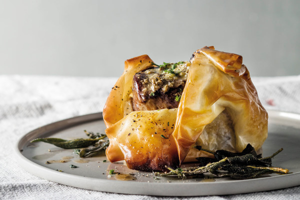 Lorraine's fillet in phyllo pastry