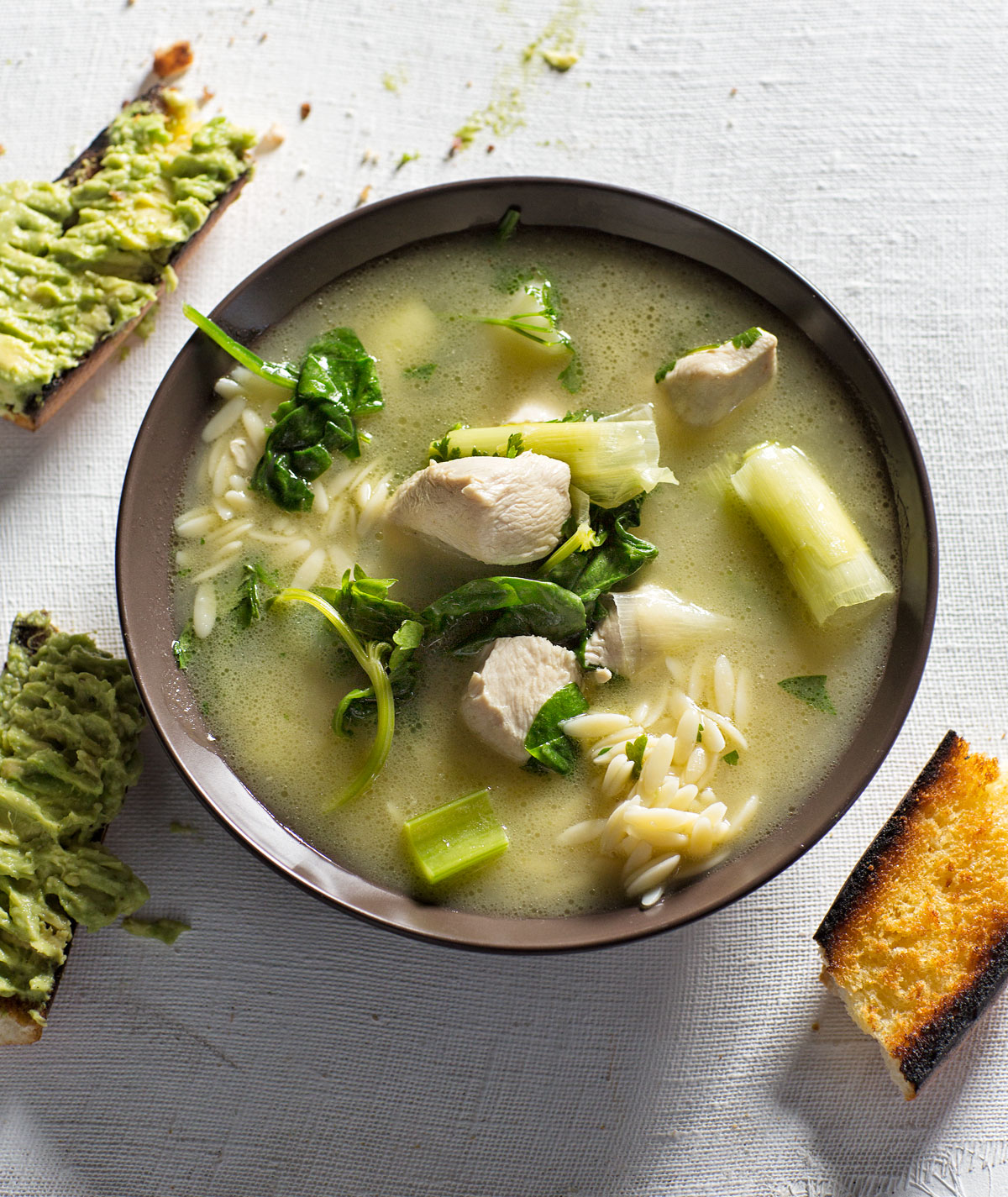 Leek & chicken broth & avo baguette recipe | WW TASTE