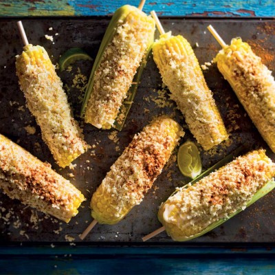 Corn on the cob with lime, feta and mayo