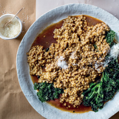 Barley risotto with beef broth and Parmesan rind
