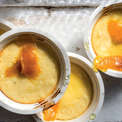 Citrus buttermilk pudding with marmalade