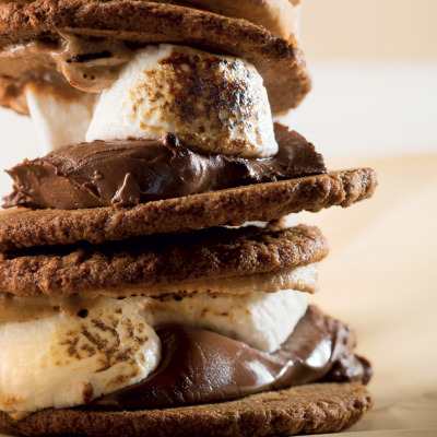 Eat s'more, 3 different ways
