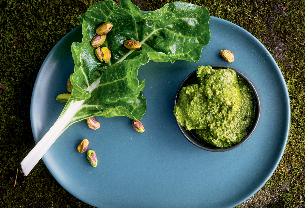 Spinach & Pistachio Pesto recipe | Flavourful | WW TASTE