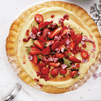9 desserts to make because it’s strawberry season