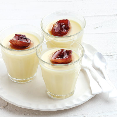yoghurt-panna-cotta-with-dried-fig-compote