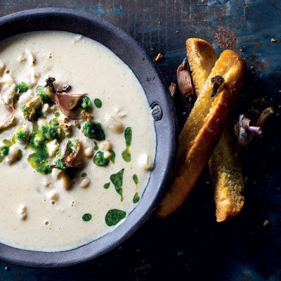 Roast cauliflower, garlic and white bean soup | Woolworths TASTE