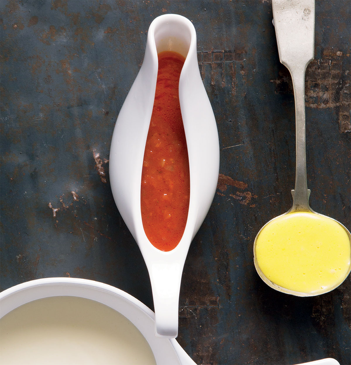 Sauce tomate recipe | Rich & Flavourful | Woolworths TASTE