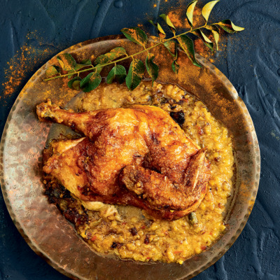 One-pot chicken baked on dhal