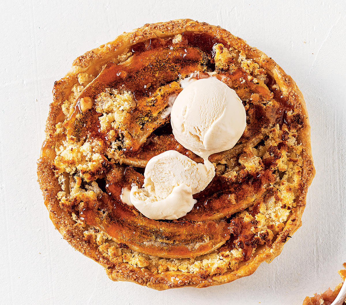 Ohsoeasy toffee, banana and coconut open pie