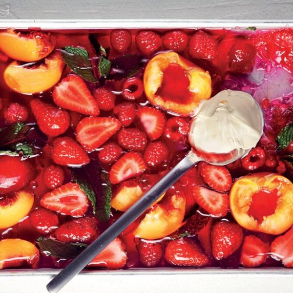 4 desserts with sparkling wine to get you in the festive mood