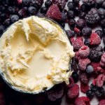 Sweet cream with frozen berries recipe
