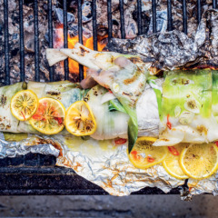 Grilled hake with lemon and chilli