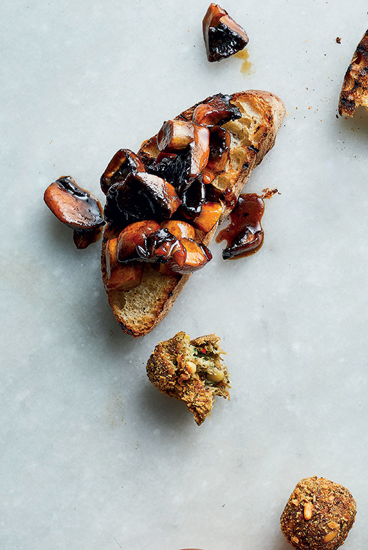 Mushroom bruschetta recipe | Flavourful | Woolworths TASTE