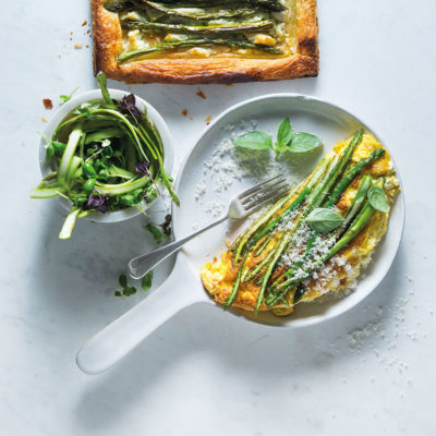 Watch: the fluffiest asparagus soufflé omelette