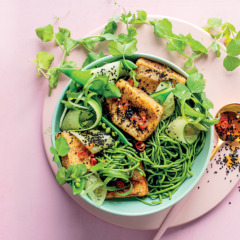 Spinach-and-cauli noodles with crispy tofu and hot sesame-maple dressing