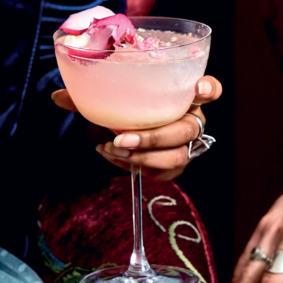 Litchi-and-rose faux fizz
