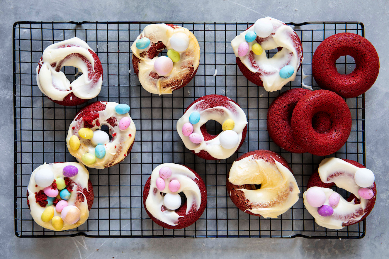 Siba’s baked red velvet doughnuts | Woolworths TASTE