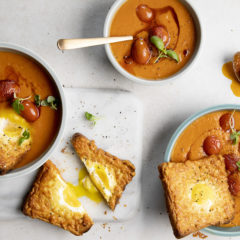 Tomato soup with egg ’n cheese toasties