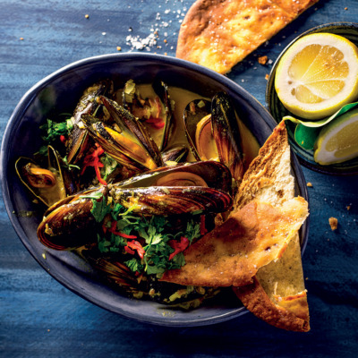 Indian curried mussels