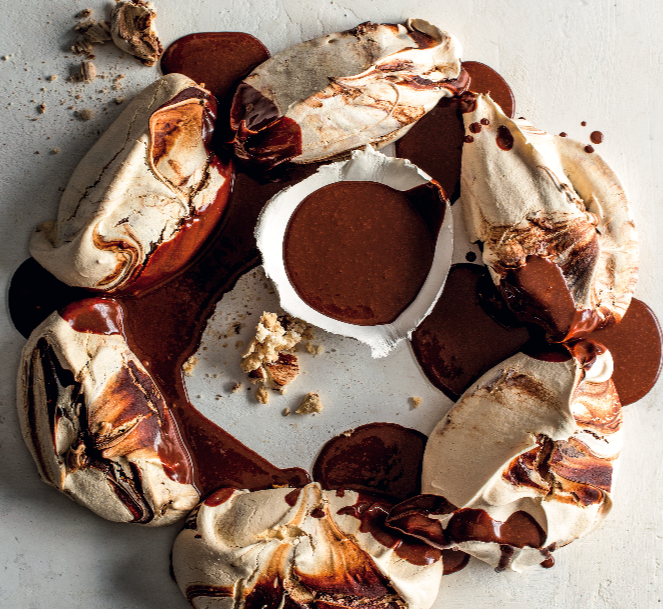 Chocolateswirled meringues with chocolate sauce Woolworths TASTE