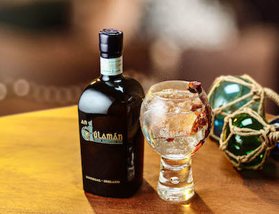 Win a bottle of An Dúlamán gin and a R800 restaurant voucher