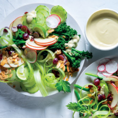 Crunchy broccoli salad with creamy tahini dressing