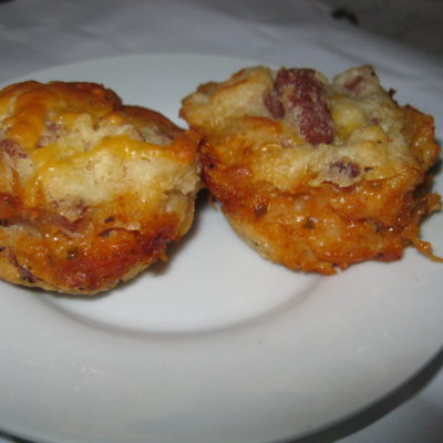Reuben Muffins (Corned beef and Sauerkraut muffins)
