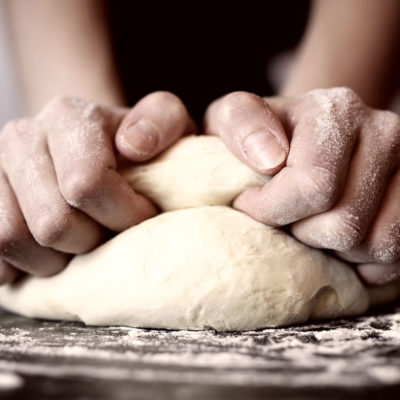 Start baking delicious bread with Motherdough