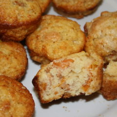 Stewed fruit muffins