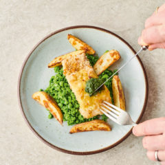 Jamie Oliver's cheat's fish & chips