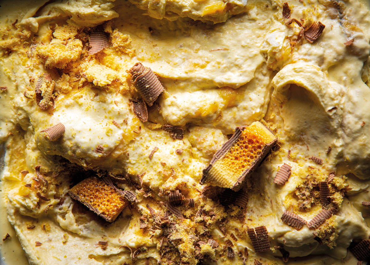 Caramelised bananaandcrunchie ice cream Woolworths TASTE