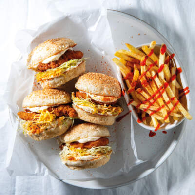 Up your chicken burger game with drumstick chicken sliders