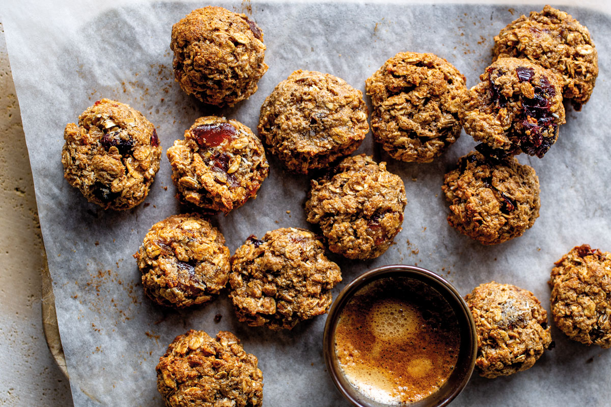 Cinnamon oat cookies Woolworths TASTE