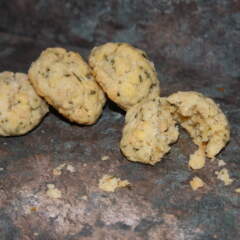 Rosemary Pesto Cookies