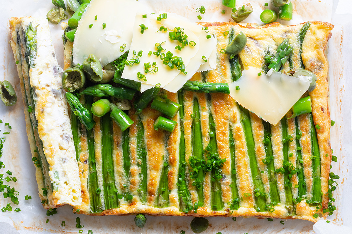 Crustless asparagus tart