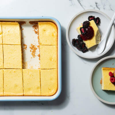 Basic cheesecake tray bake