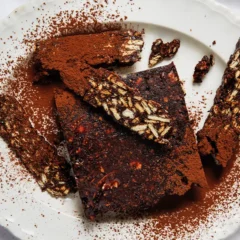 Chocolate marie biscuit fridge cake