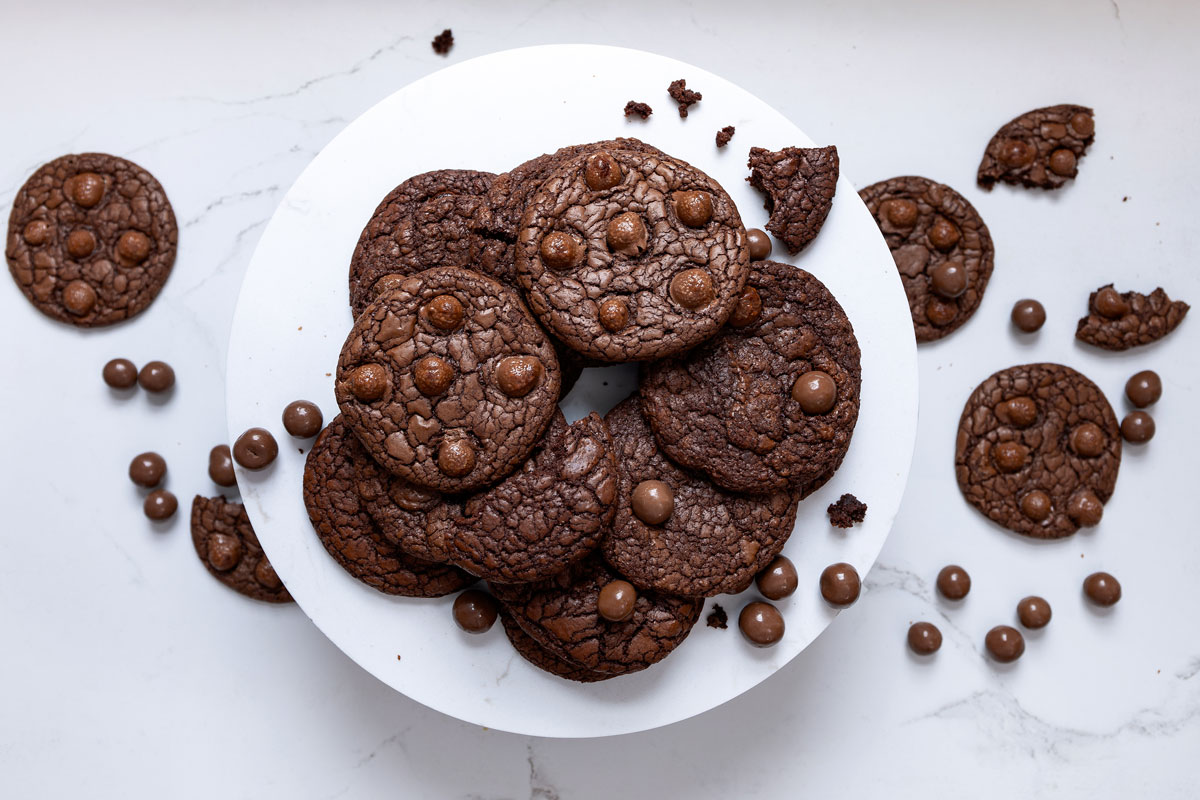 Brownie cookies | Woolworths TASTE