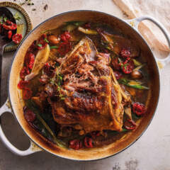 Braised lamb shoulder with sundried tomatoes